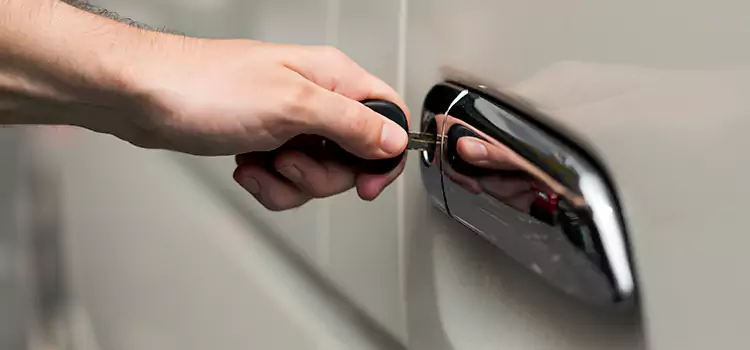 Why Choose Our Auto Locksmith Team in Foothill Farms, CA?