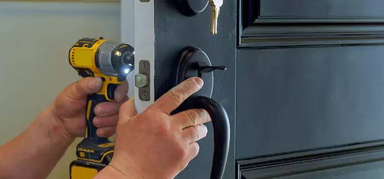 Locksmith Emergency Service Foothill Farms