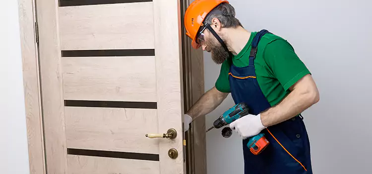 Replace Internal Door Handle with Lock Foothill Farms